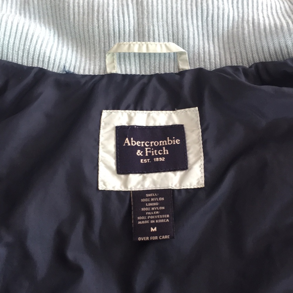 Abercrombie & Fitch Light Green Puffer Ski Jacket - Picture 9 of 10